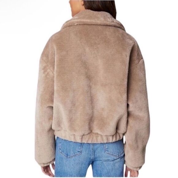 BLANKNYC Sherpa Tan Oversized
Jacket(Size XS) - Picture 3 of 9